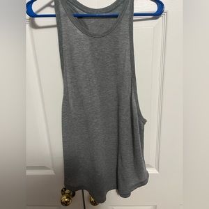 EUC Lululemon loose fit tank top in grey. Size 10/12